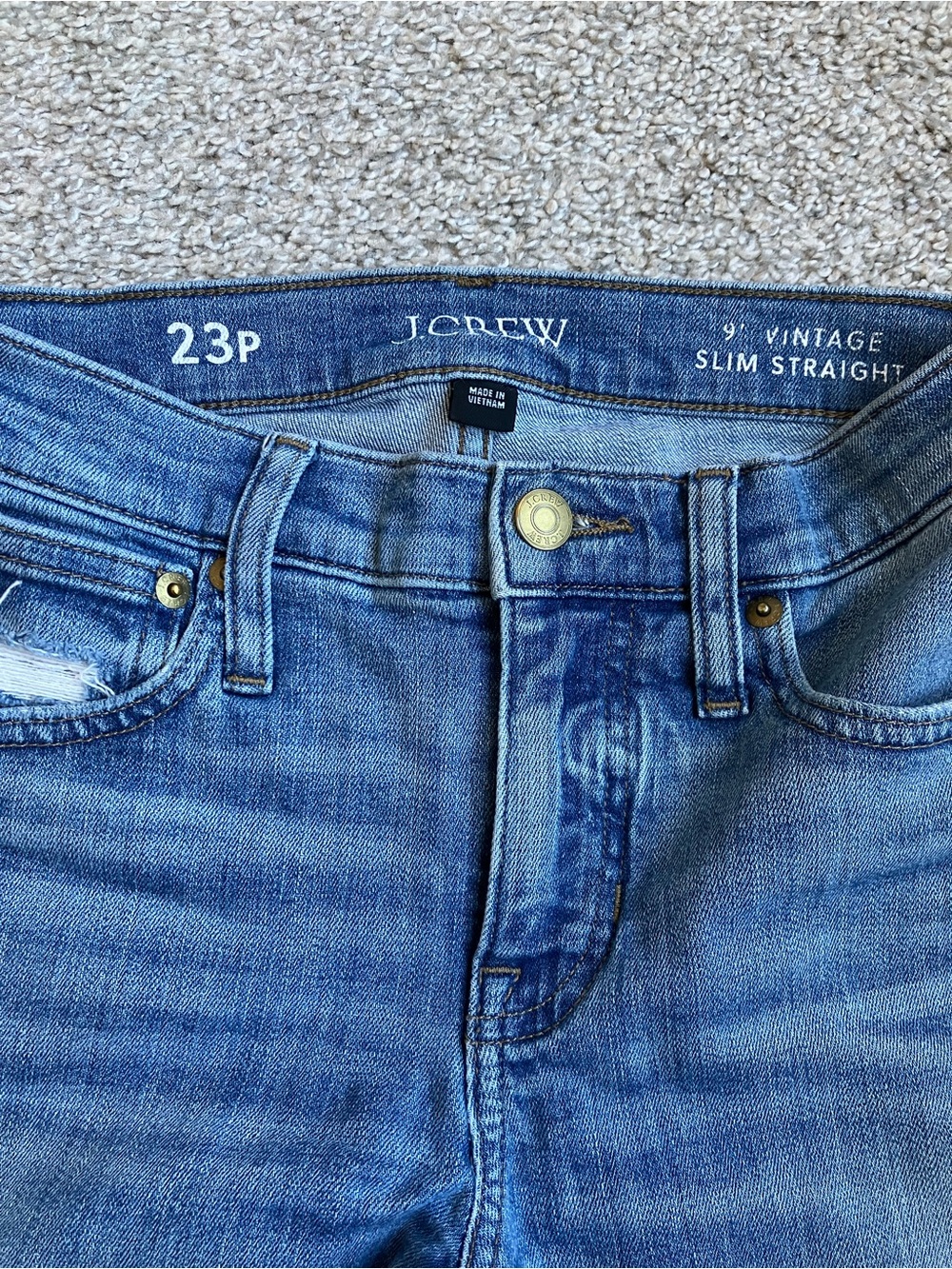 J.Crew 9" Vintage Slim Straight Jeans Size 23P - Picture 2 of 7